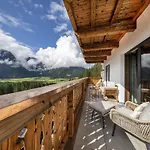 Chalet Near Arena Wildkogel