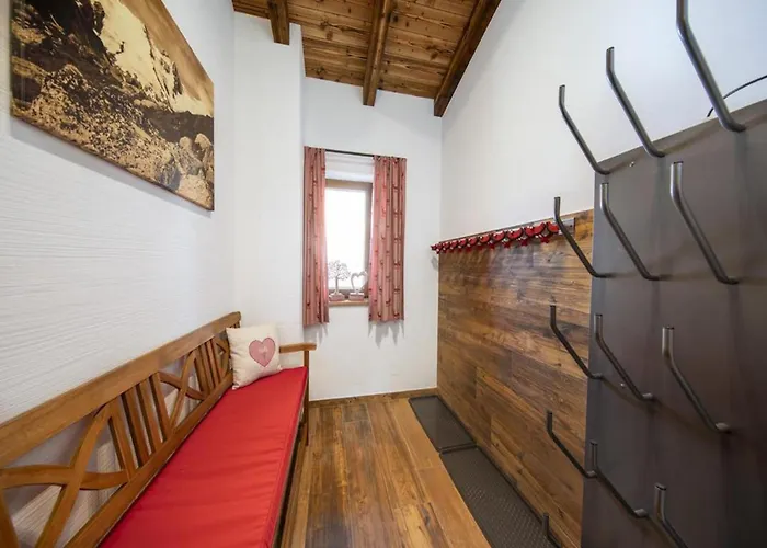 Near Arena Wildkogel Domek alpejski Neukirchen am Großvenediger